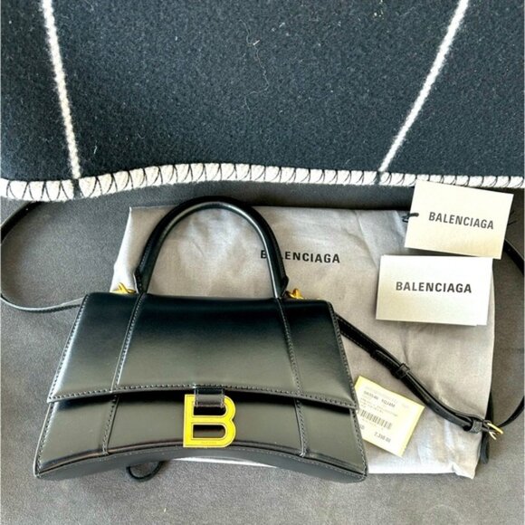 WOMEN'S HOURGLASS SMALL HANDBAG BOX IN BLACK - Picture 1 of 8
